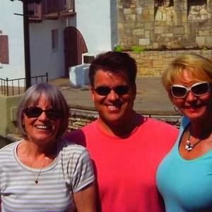 Meet your Posher, Charlie